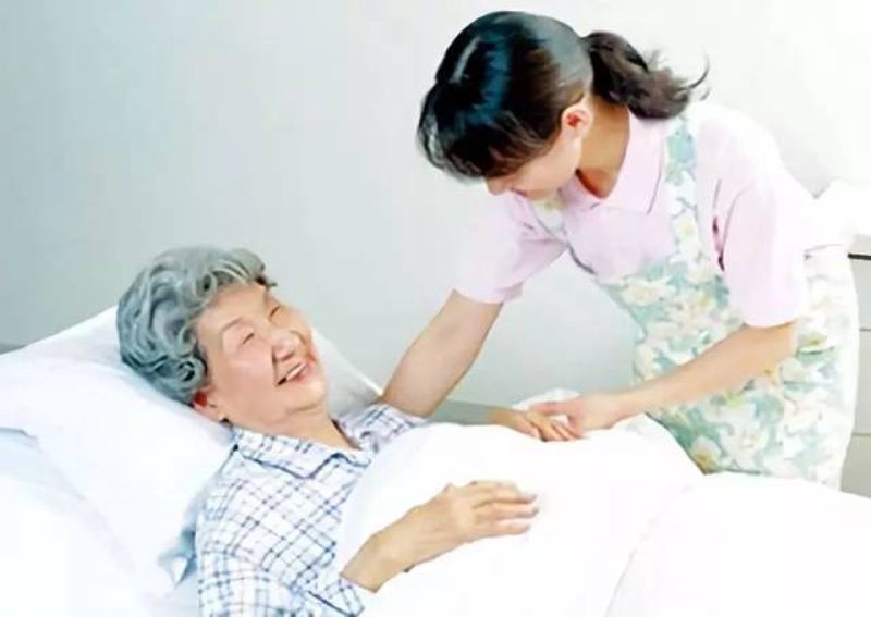 老龄化社会中的照护新趋势:失能老人如何被温柔守护
